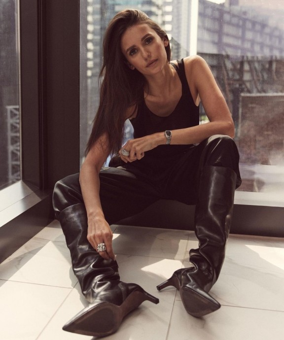 Нина Добрев (Nina Dobrev) в фотосессии для журнала DuJour (2023) Нина Добрев (Nina Dobrev) в фотосессии для журнала DuJour (2023)