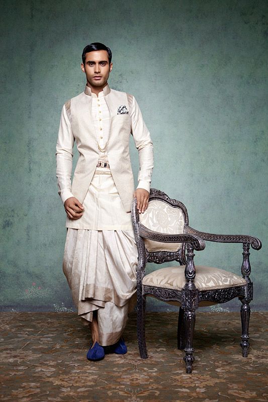 Современная индийская мужская мода от Tarun Tahiliani Современная индийская мужская мода от Tarun Tahiliani