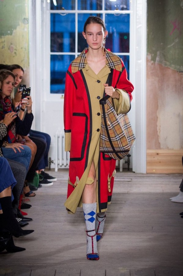 Burberry Fall-Winter 2017-2018 Burberry Fall-Winter 2017-2018