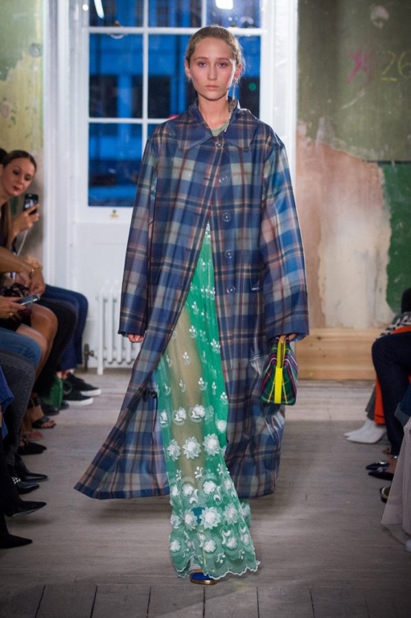 Burberry Fall-Winter 2017-2018 Burberry Fall-Winter 2017-2018