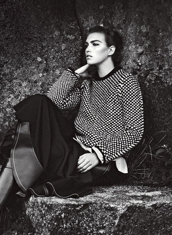 Arizona Muse and Jeremy Irvine by David Sims Arizona Muse and Jeremy Irvine by David Sims