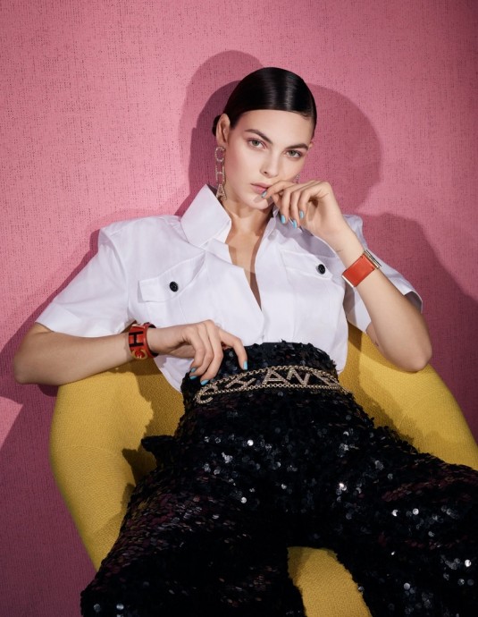 Виттория Черетти (Vittoria Ceretti) в фотосессии для журнала Vogue China Виттория Черетти (Vittoria Ceretti) в фотосессии для журнала Vogue China