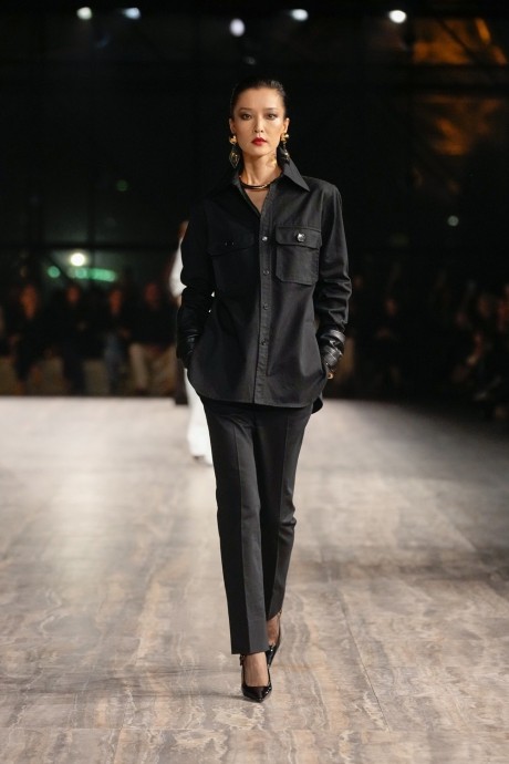 Коллекция Saint Laurent Ready-To-Wear Весна-Лето 2024 Коллекция Saint Laurent Ready-To-Wear Весна-Лето 2024