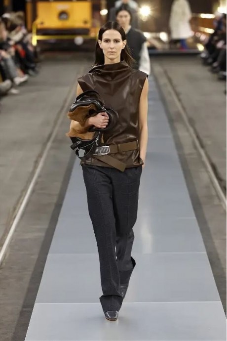Коллекция Tod’s Ready-To-Wear Fall/Winter 2024 Milan