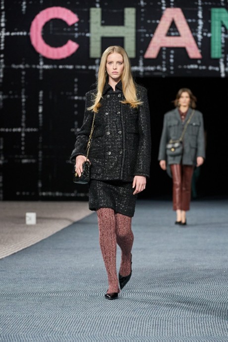 Коллекция Chanel Ready-To-Wear Осень-Зима 2022/2023 Коллекция Chanel Ready-To-Wear Осень-Зима 2022/2023