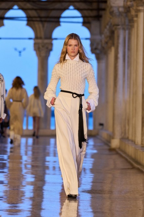 Высокая мода Max Mara Resort 2025