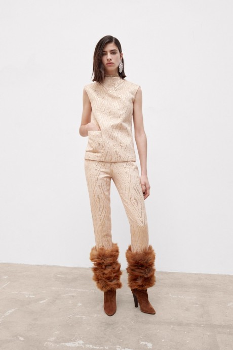 Коллекция Saint Laurent Ready-To-Wear Осень-Зима 2021/2022 Коллекция Saint Laurent Ready-To-Wear Осень-Зима 2021/2022
