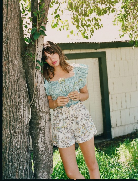 Alyssa Miller в фотосессии для Anthropologie. Фотограф Graham Dunn