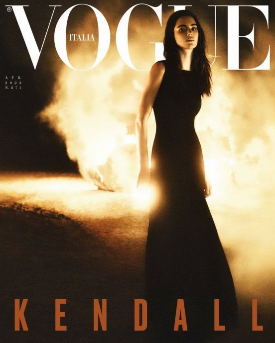 Кендалл Дженнер (Kendall Jenner) в фотосессии для журнала Vogue Italy (2023)