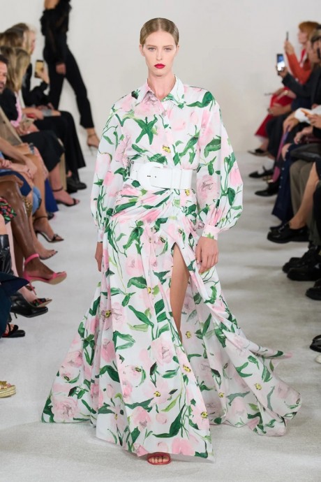 Коллекция Carolina Herrera Ready-To-Wear Весна-Лето 2023 Коллекция Carolina Herrera Ready-To-Wear Весна-Лето 2023