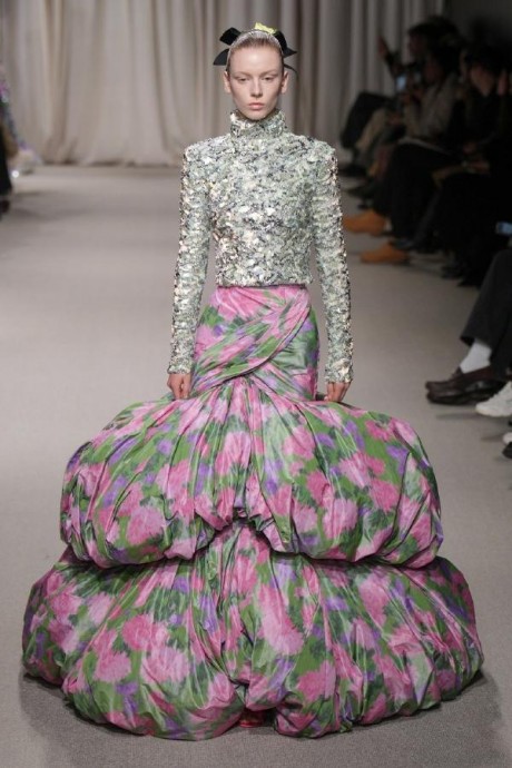 Коллекция Giambattista Valli Haute Couture Весна-Лето 2024 Коллекция Giambattista Valli Haute Couture Весна-Лето 2024