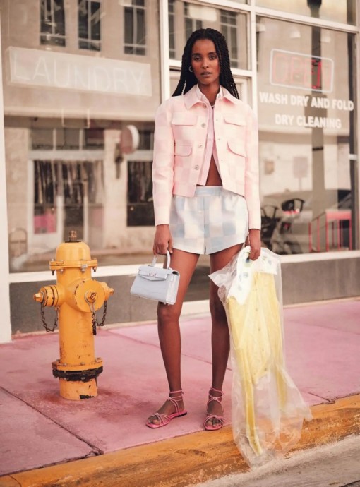 Малика Лубак (Malika Louback) в фотосессии для The Sunday Times Style (2024) Малика Лубак (Malika Louback) в фотосессии для The Sunday Times Style (2024)