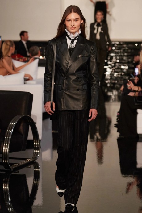 Коллекция Ralph Lauren Ready-To-Wear Осень-Зима 2022/2023 Коллекция Ralph Lauren Ready-To-Wear Осень-Зима 2022/2023