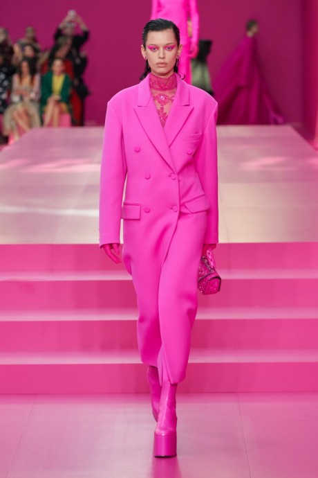 Коллекция Valentino Ready-To-Wear Осень-Зима 2022/2023 Коллекция Valentino Ready-To-Wear Осень-Зима 2022/2023