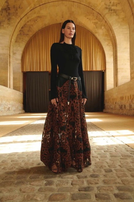 Коллекция Johanna Ortiz Ready-To-Wear Весна-Лето 2024 Коллекция Johanna Ortiz Ready-To-Wear Весна-Лето 2024