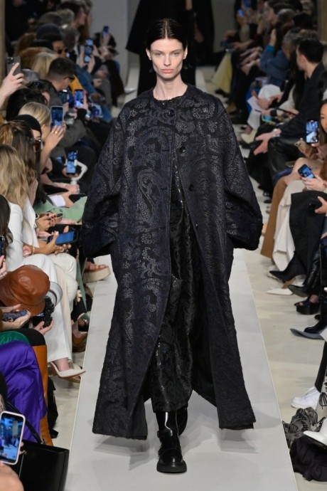Коллекция Max Mara Ready-To-Wear Осень-Зима 2023
