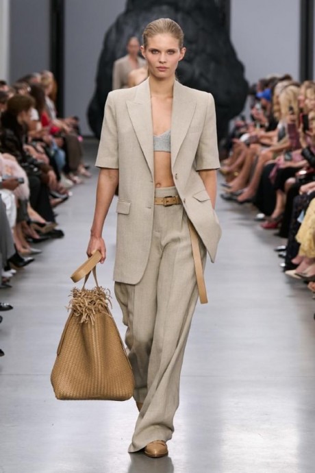 Коллекция Michael Kors Ready-To-Wear Весна-Лето 2025