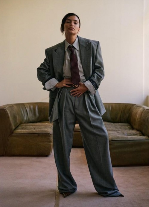 Эмили Ратаковски (Emily Ratajkowski) в фотосессии для журнала Vogue Turkey (2025)