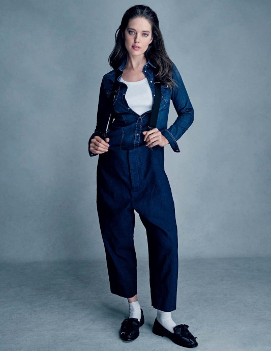 Emily DiDonato for Elle Italia by Victor Demarchelier Emily DiDonato for Elle Italia by Victor Demarchelier