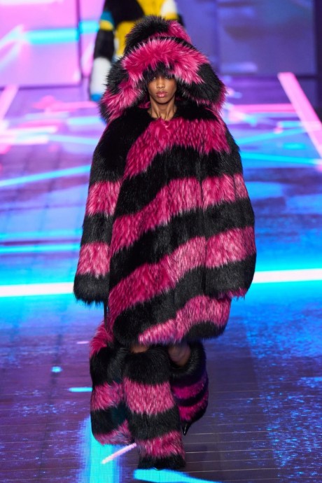 Коллекция Dolce & Gabbana Ready-To-Wear Осень-Зима 2022/2023 Коллекция Dolce & Gabbana Ready-To-Wear Осень-Зима 2022/2023