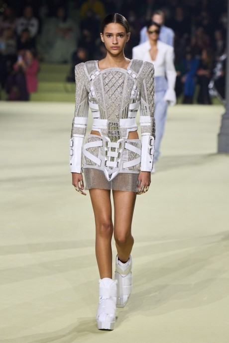 Коллекция Balmain Ready-To-Wear Осень-Зима 2022/2023