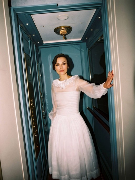 Кира Найтли (Keira Knightley) в фотосессии для журнала Vogue Singapore (2024) Кира Найтли (Keira Knightley) в фотосессии для журнала Vogue Singapore (2024)