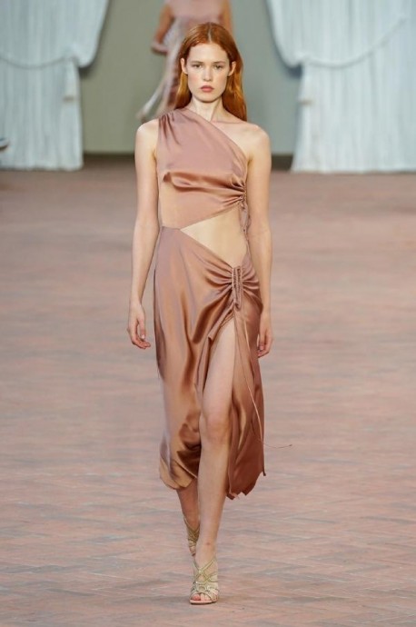 Коллекция Alberta Ferretti Ready-To-Wear Весна-Лето 2024 Коллекция Alberta Ferretti Ready-To-Wear Весна-Лето 2024