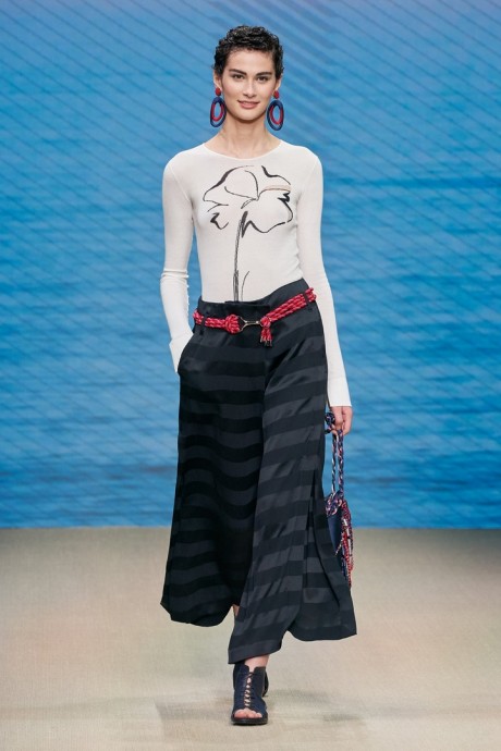 Коллекция Giorgio Armani Ready-To-Wear