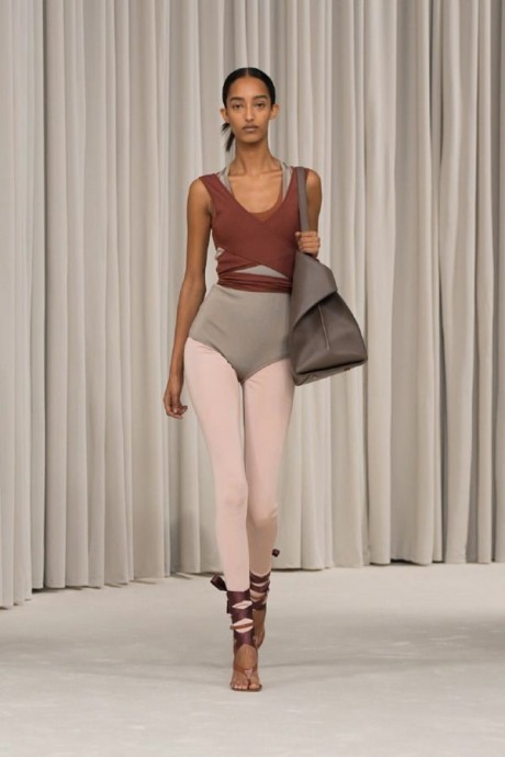 Коллекция Ferragamo Ready-To-Wear Весна-Лето 2025