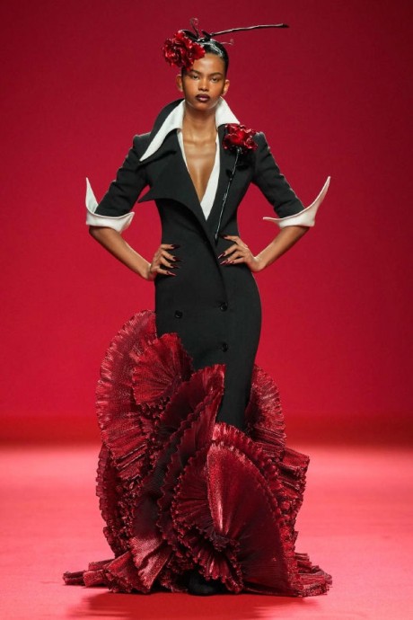 Коллекция Robert Wun Haute Couture Весна-Лето 2024