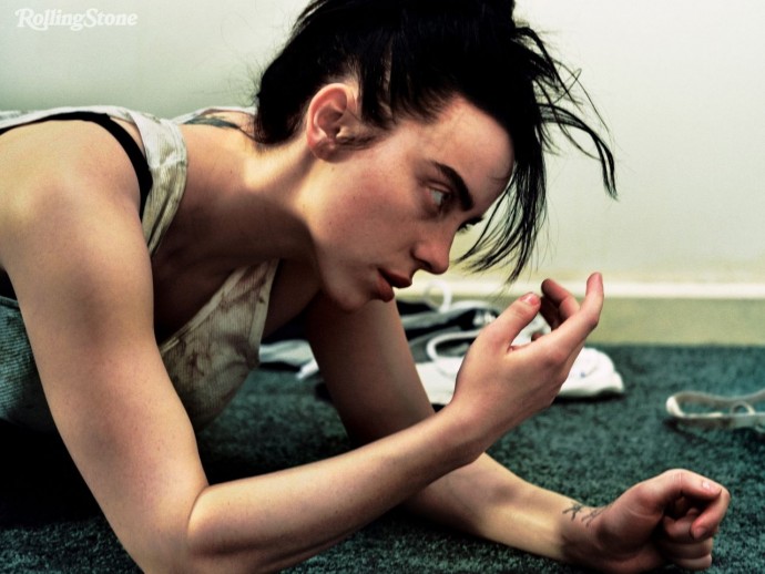 Билли Айлиш (Billie Eilish) в фотосессии для журнала Rolling Stone (2024) Билли Айлиш (Billie Eilish) в фотосессии для журнала Rolling Stone (2024)