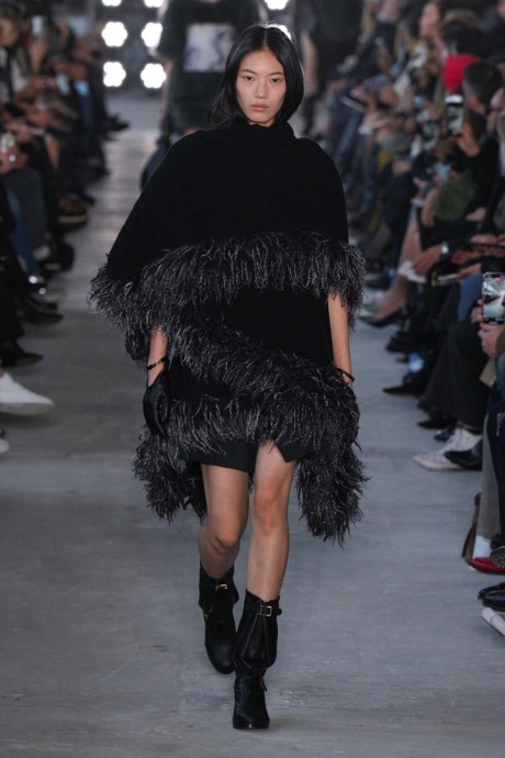 Sacai осень/зима 2025-2026