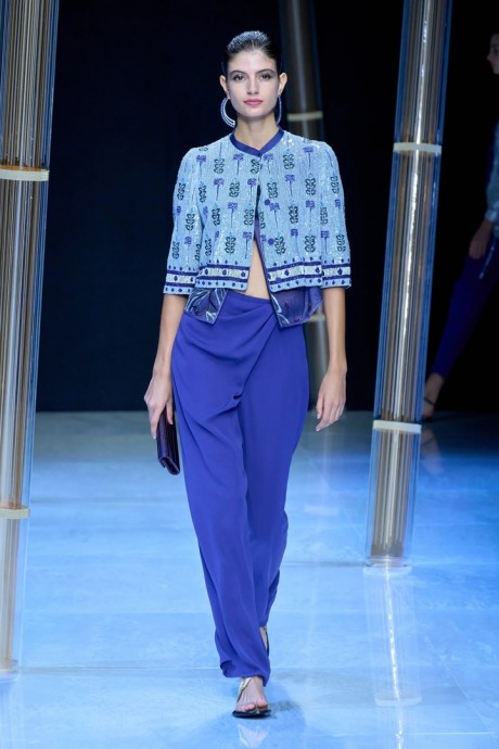 Коллекция Giorgio Armani Ready-To-Wear Весна-Лето 2023 Коллекция Giorgio Armani Ready-To-Wear Весна-Лето 2023