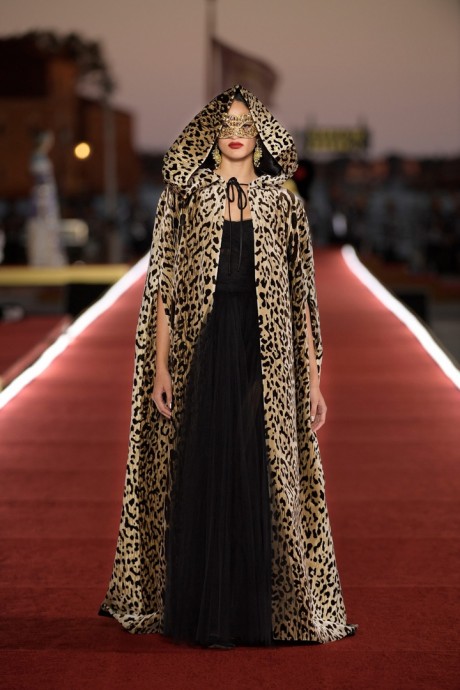 Коллекция Dolce & Gabbana Couture Осень-Зима 2021/2022
