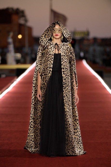 Коллекция Dolce & Gabbana Couture Осень-Зима 2021/2022 Коллекция Dolce & Gabbana Couture Осень-Зима 2021/2022