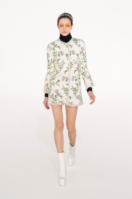 Коллекция Giambattista Valli Ready-To-Wear Осень-Зима 2021/2022 Коллекция Giambattista Valli Ready-To-Wear Осень-Зима 2021/2022