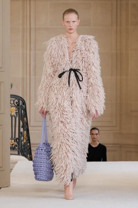 Коллекция Giambattista Valli Ready-To-Wear Осень-Зима 2025-2026