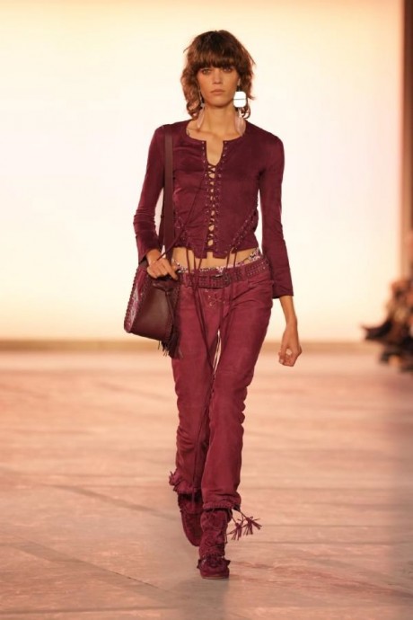 Коллекция Isabel Marant Ready-To-Wear Весна-Лето 2025 Коллекция Isabel Marant Ready-To-Wear Весна-Лето 2025