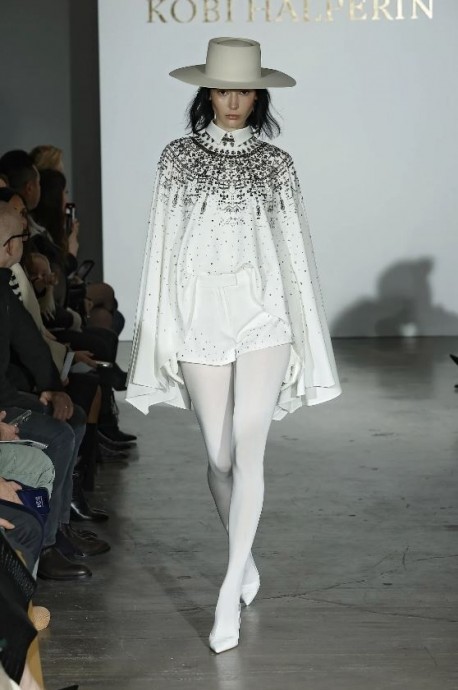 Коллекция Kobi Halperin Ready-To-Wear Fall/Winter 2024 New York Коллекция Kobi Halperin Ready-To-Wear Fall/Winter 2024 New York