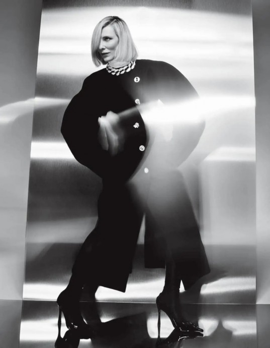 Кейт Бланшетт (Cate Blanchett) в фотосессии для журнала Madame Figaro (2023) Кейт Бланшетт (Cate Blanchett) в фотосессии для журнала Madame Figaro (2023)