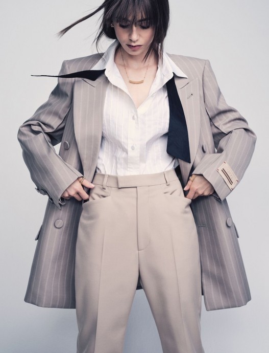 Лили Коллинз (Lily Collins) в фотосессии для V Magazine (2023)