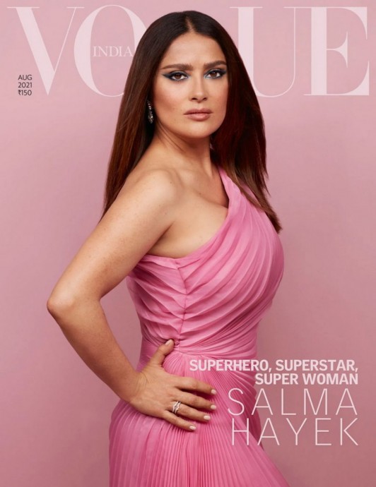 Сальма Хайек (Salma Hayek) в фотосессии для журнала Vogue India