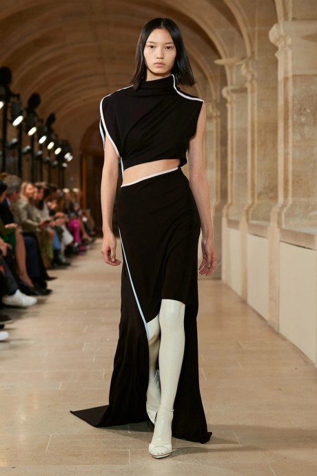 Весенняя коллекция Victoria Beckham 2024 READY-TO-WEAR