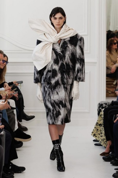 Коллекция Givenchy Ready-To-Wear Осень-Зима 2025-2026