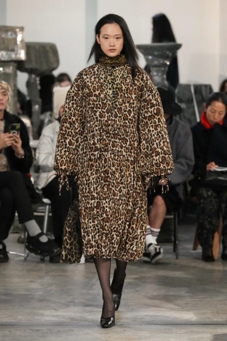 Коллекция Marie Adam-Leenaerdt Ready-To-Wear Осень-Зима 2025-2026 Коллекция Marie Adam-Leenaerdt Ready-To-Wear Осень-Зима 2025-2026