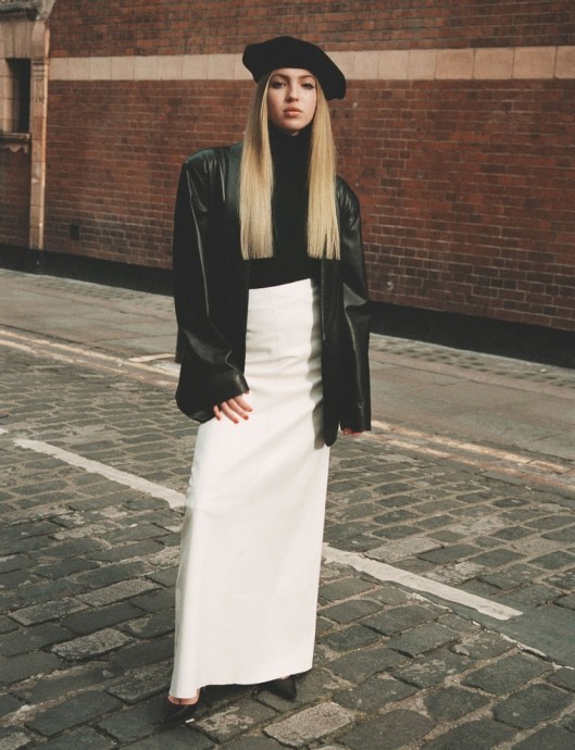 Лила Мосс (Lila Moss), дочь культовой модели Кейт Мосс, в фотосессии для журнала Vogue UK Лила Мосс (Lila Moss), дочь культовой модели Кейт Мосс, в фотосессии для журнала Vogue UK