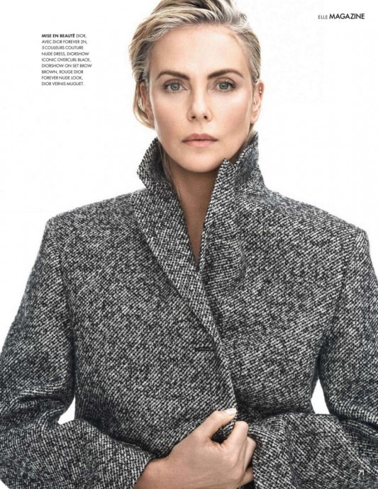 Шарлиз Терон (Charlize Theron) в фотосессии для журнала ELLE France (2022)