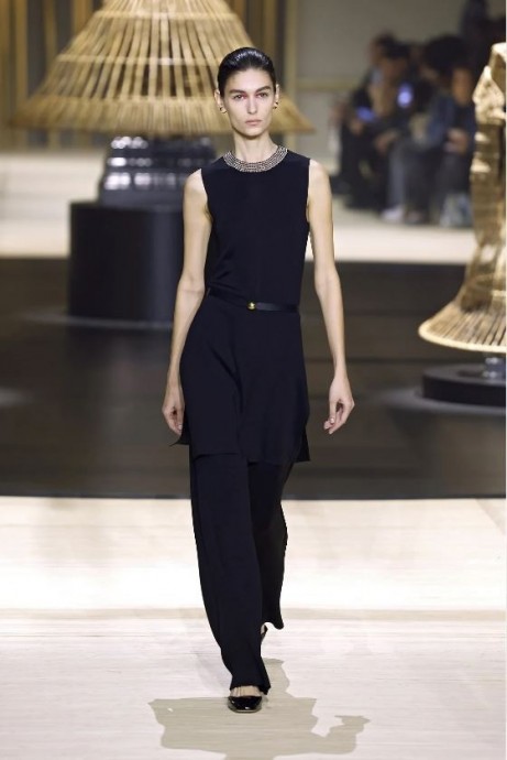 Коллекция Dior Ready-To-Wear Fall/Winter 2024 Paris