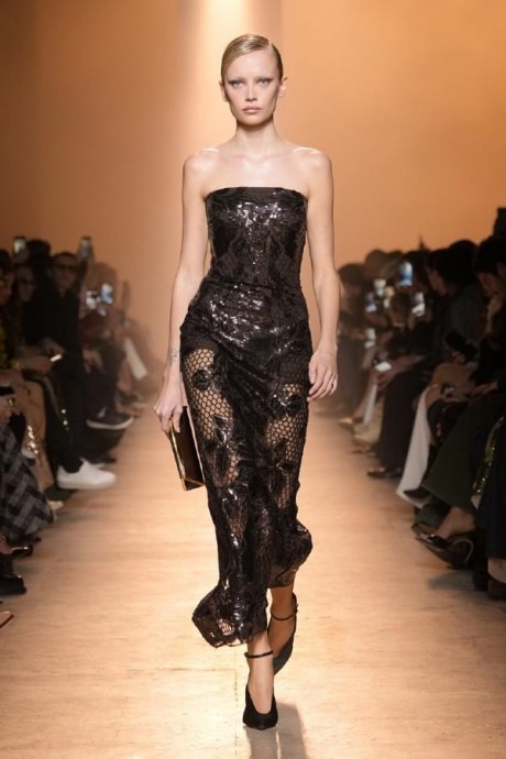 Коллекция Elie Saab Ready-To-Wear Осень-Зима 2025-2026