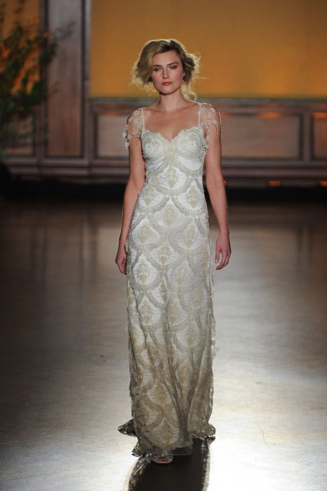 Модели коллекции Claire Pettibone